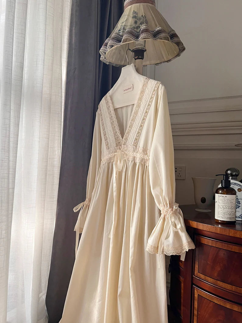 Retro Vintage Lace Dreams Nightgown