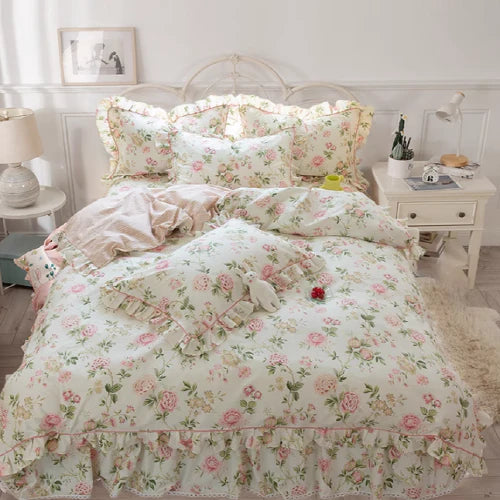 Pink Floral Pattern Forest Princess Bedding Set