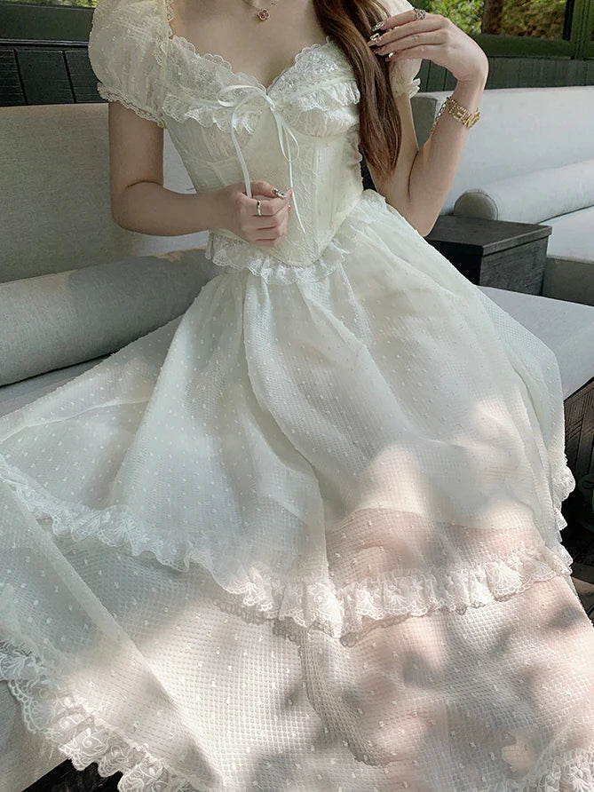 Amelia's Vintage Lace White Dream