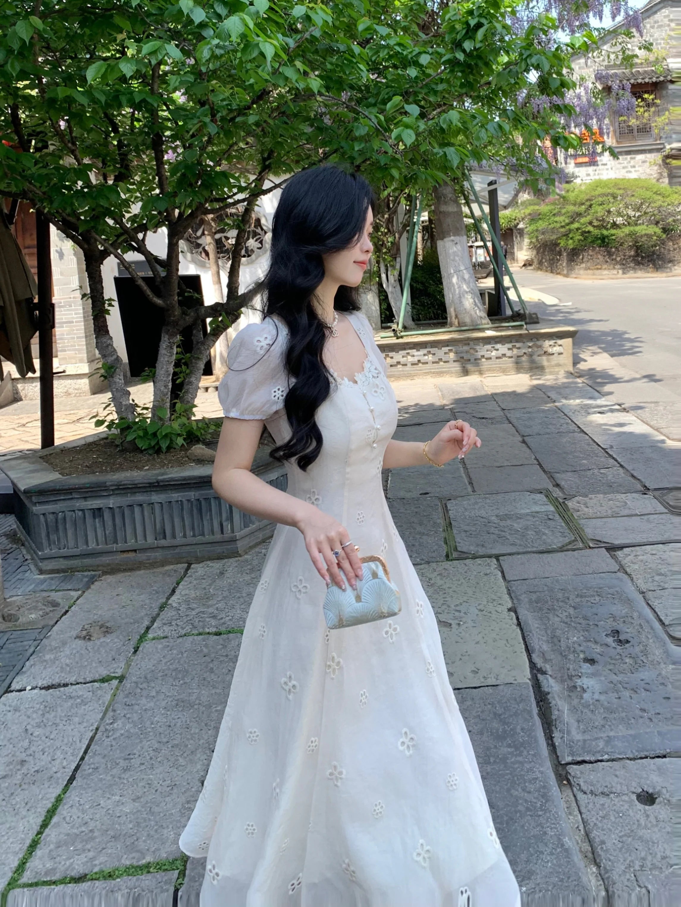 Elegant Daisy Lace White Dress