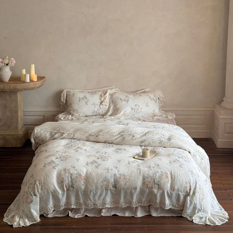 Vintage Rose Lace Trim Bedding Set