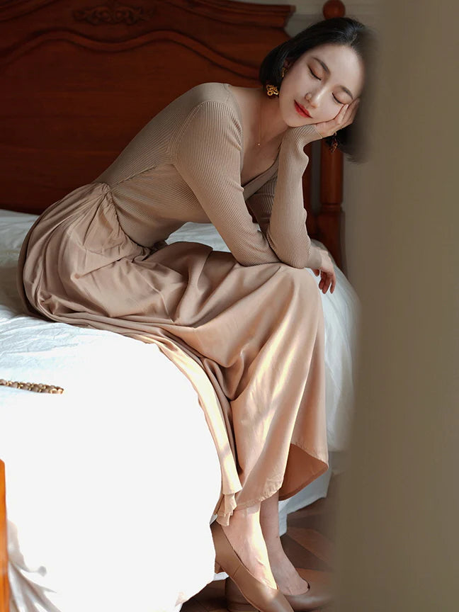 Vintage-Inspired Beige Knit and Chiffon Dress