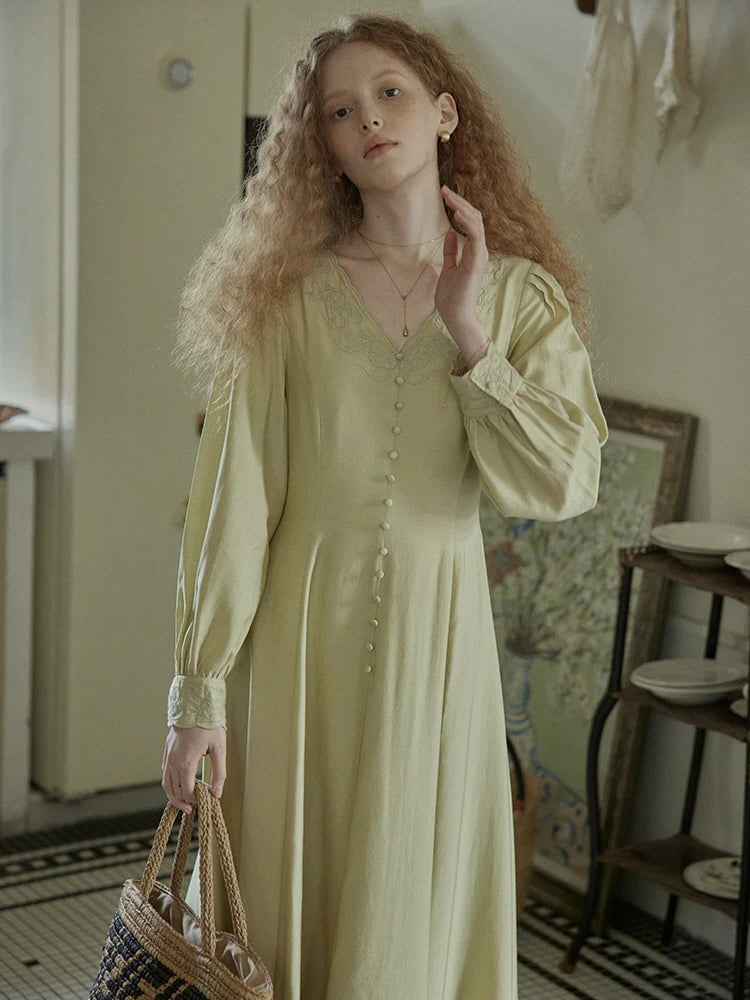 Vintage-Inspired Embroidered Buttoned Dress