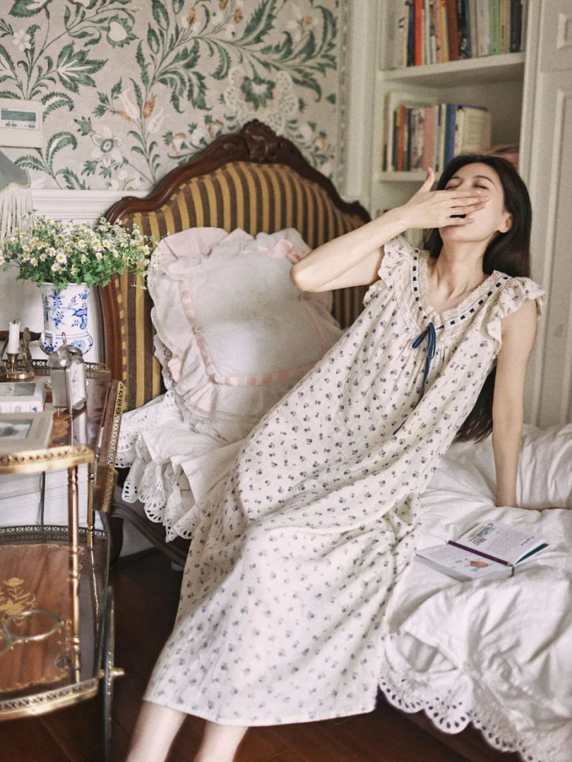 Bluebud Lace Ribbon Nightgown