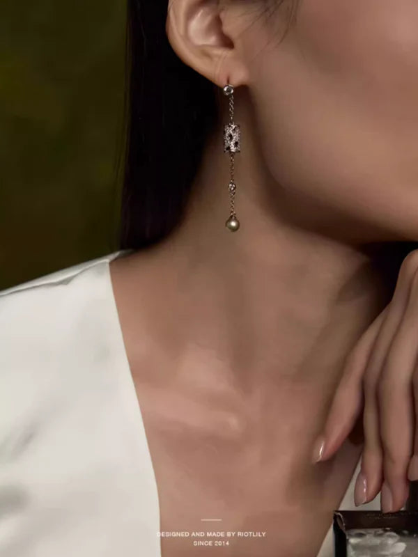 Fantastic Jungle Vintage Earrings