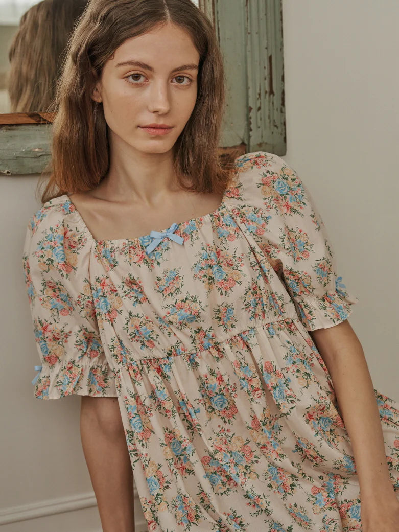 Claire’s Blooming Rose Nightwear