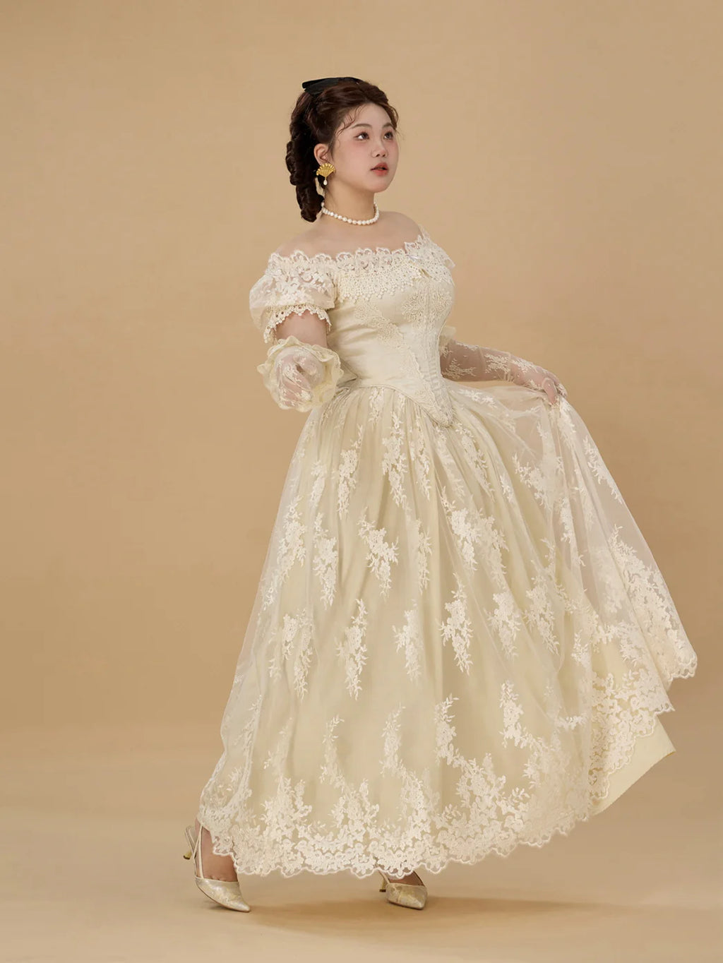 Royal Ivory Lace Ball Gown