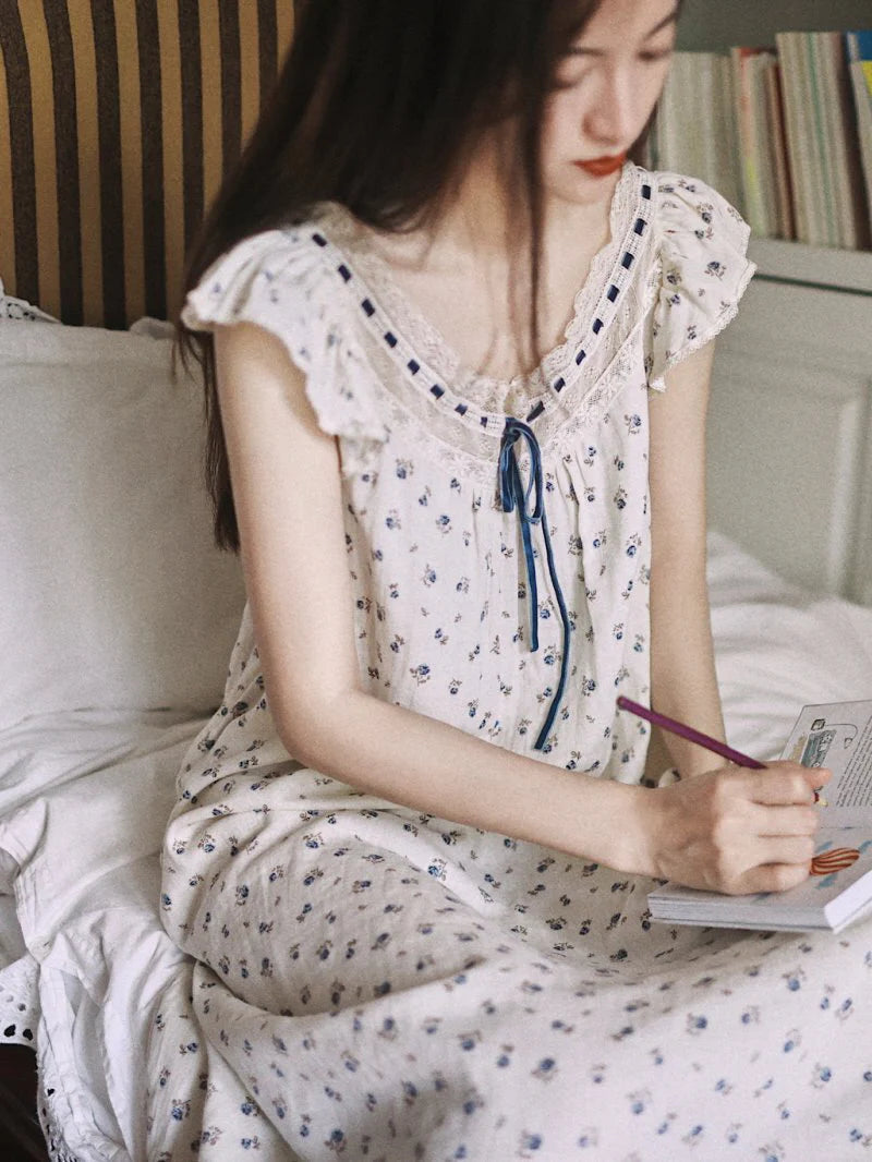 Bluebud Lace Ribbon Nightgown