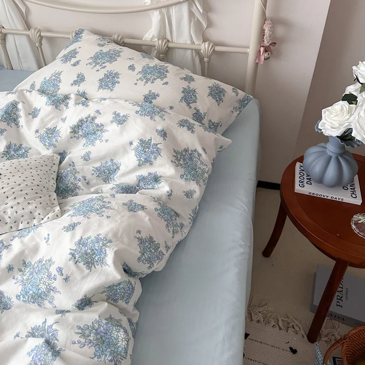 Blue Blossom Dream Bedding Set