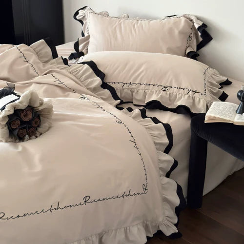 French Lettering Frill Bedding Set