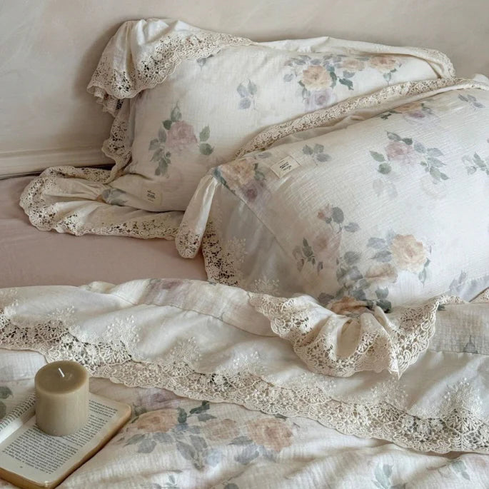 Vintage Rose Lace Trim Bedding Set