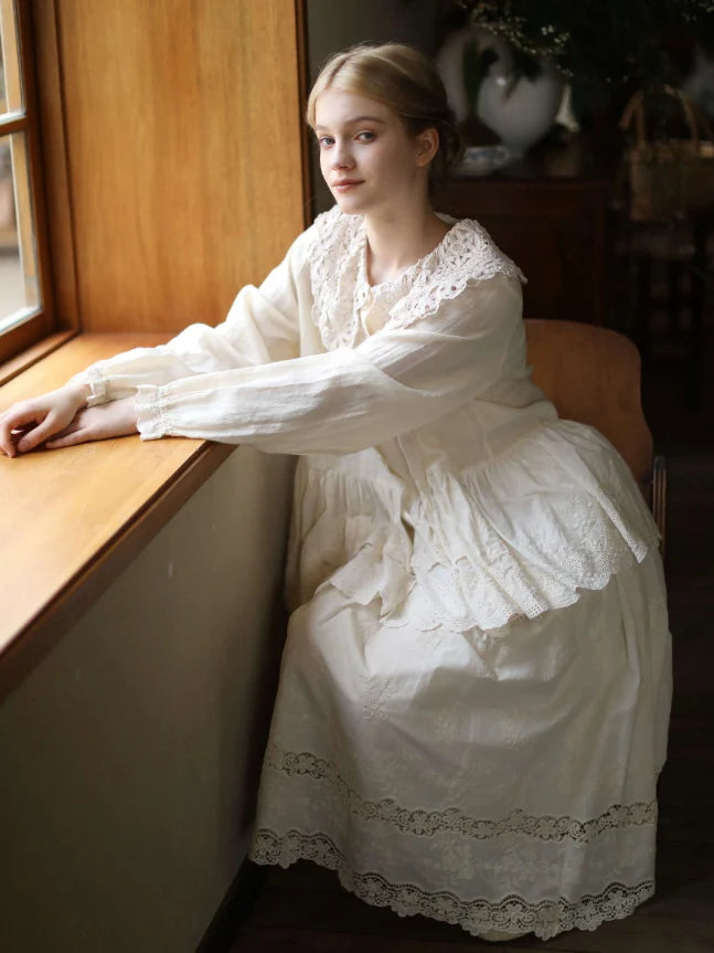 Lace Collar Peplum Blouse