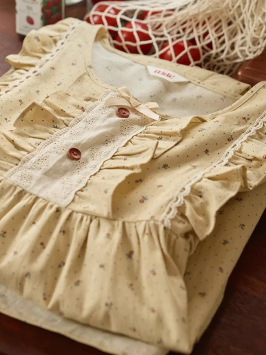 Vintage Cottage Bloom Nightgown