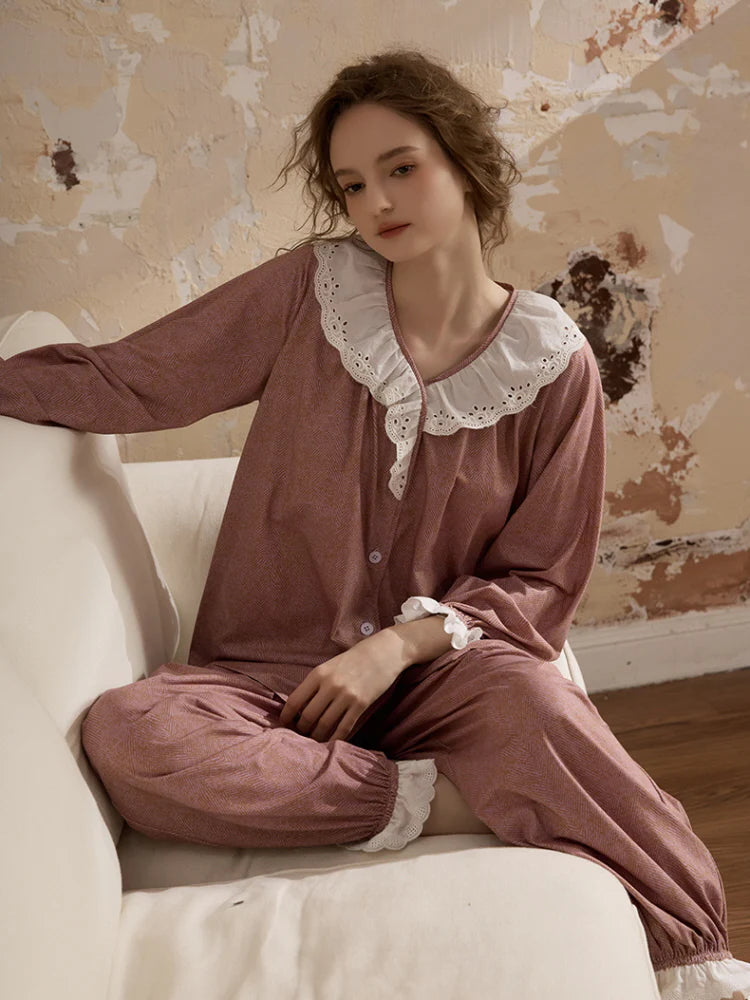 Vintage Rose Lace Collar Pajama Set