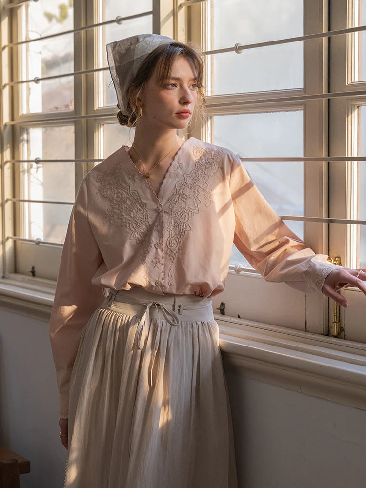 Scallop Embroidery Vintage Blouse