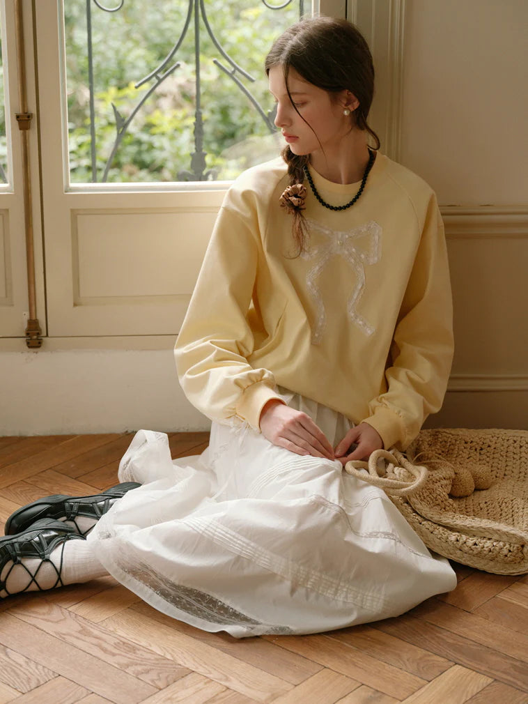 Vintage Lace Ribbon Sweatshirt