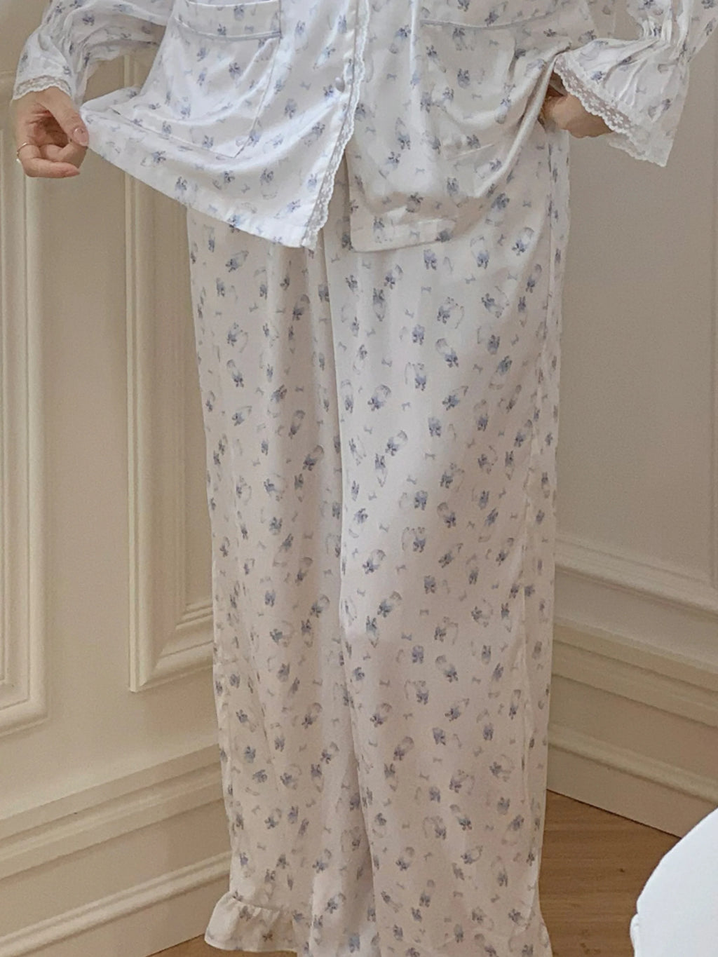 Dreamy Cat Print Pajama Set