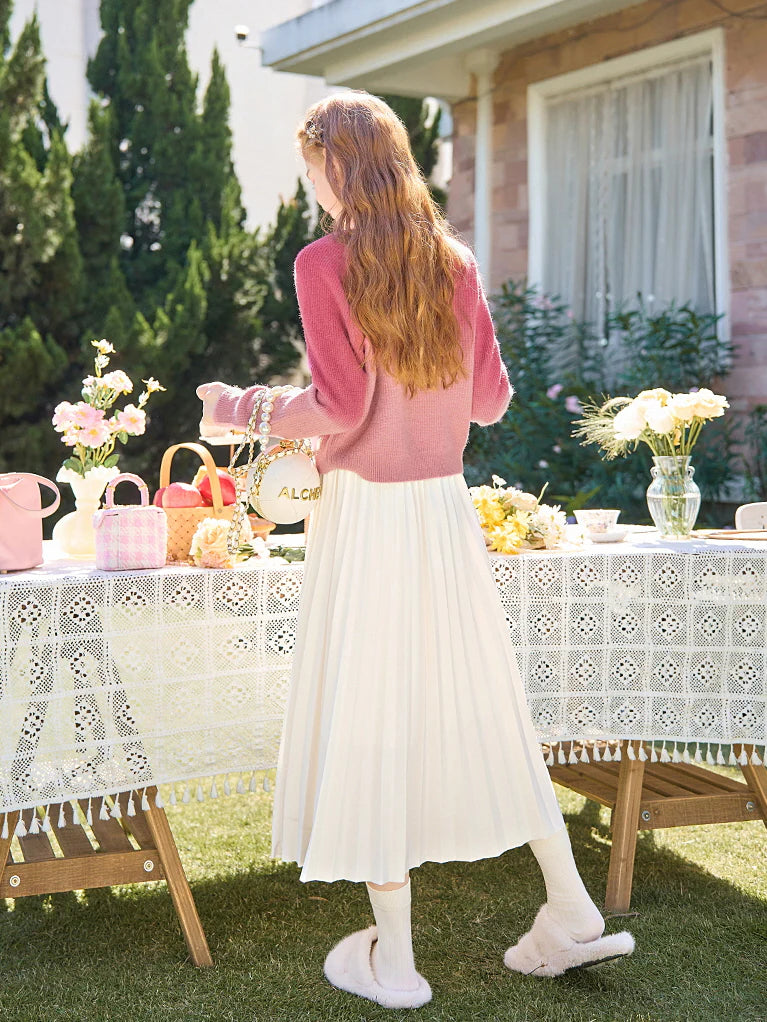 Classic Pleated Autumn White Skirt