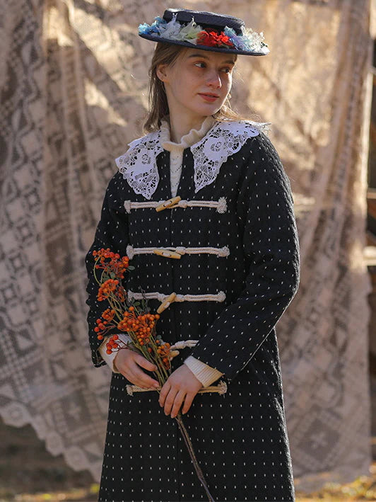 Vintage Polka Dot Lace Collar Coat