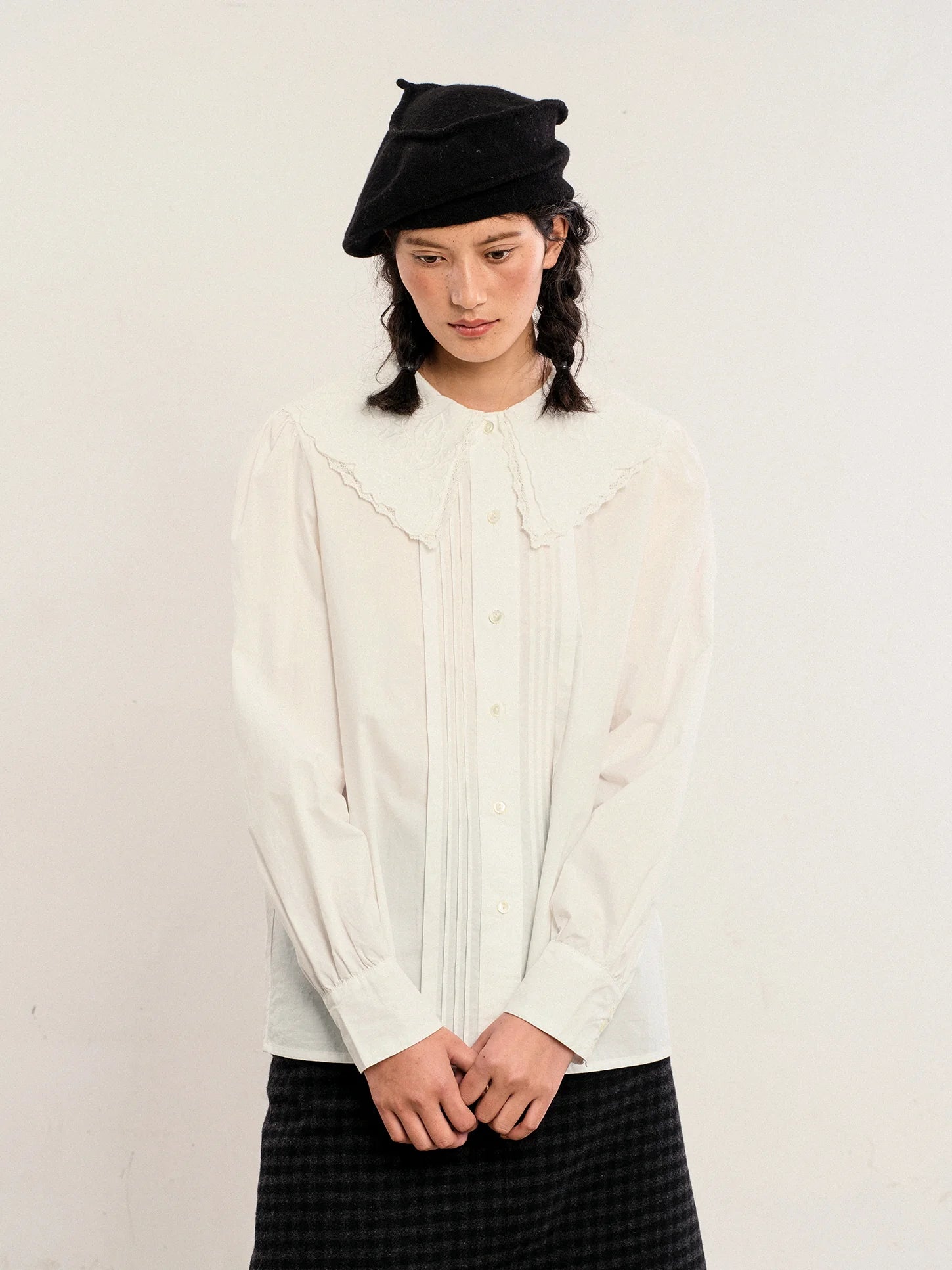 Vintage Embroidered Cotton Collar Blouse