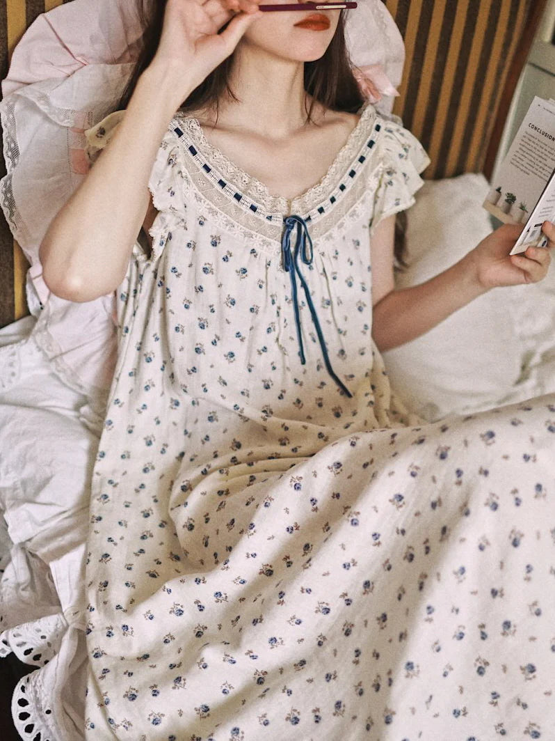 Bluebud Lace Ribbon Nightgown