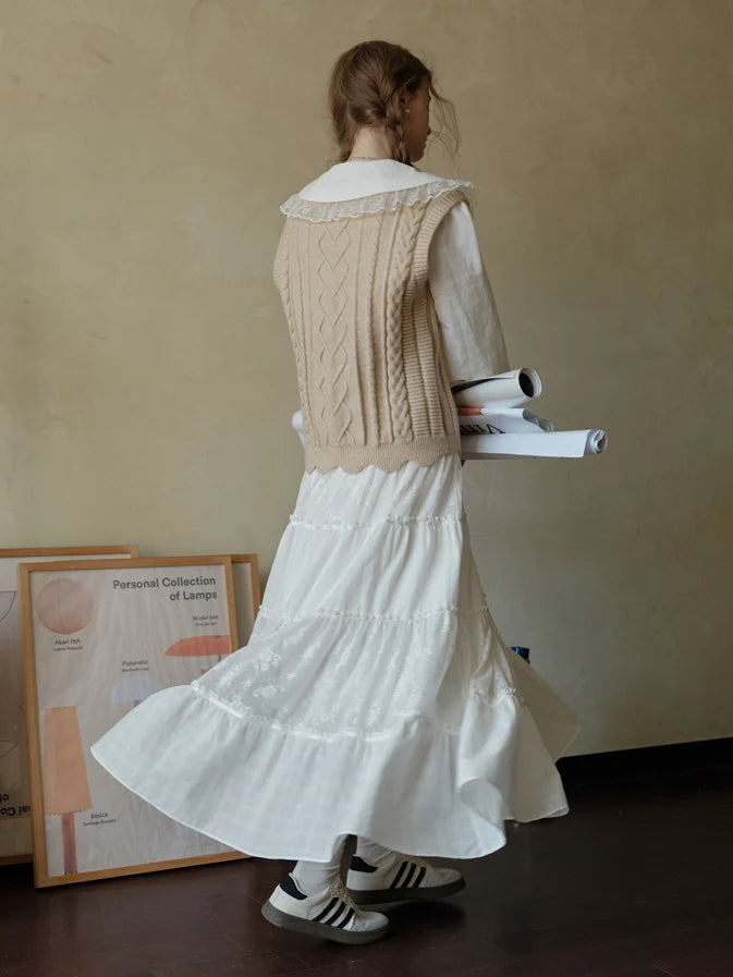 Dreamy Lace Tiered Maxi Skirt