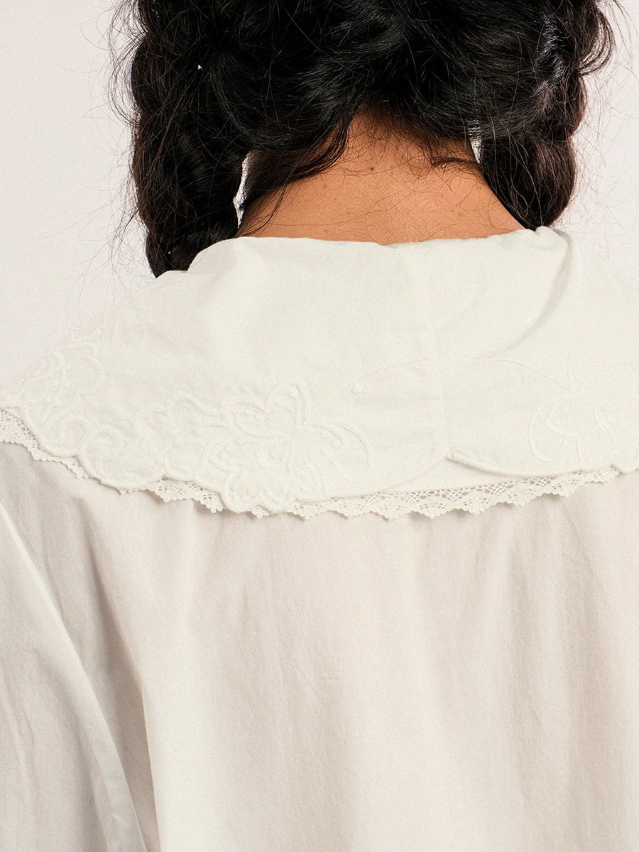 Vintage Embroidered Cotton Collar Blouse