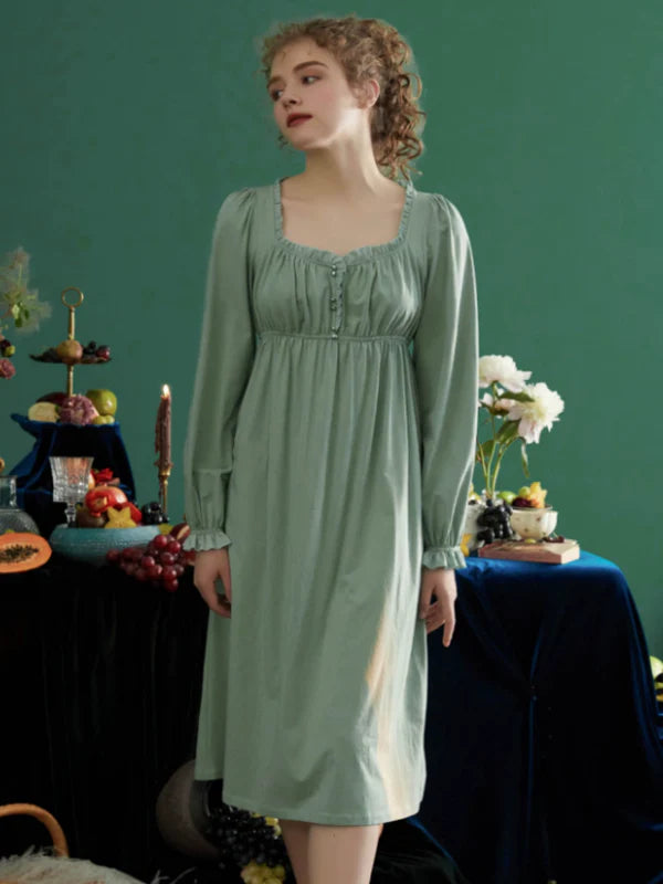 Emerald Elegance Story Nightgown