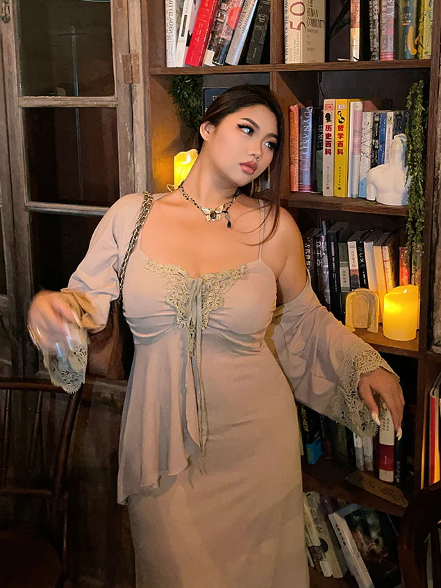 Curvy Fairytale Lace Trim Dress