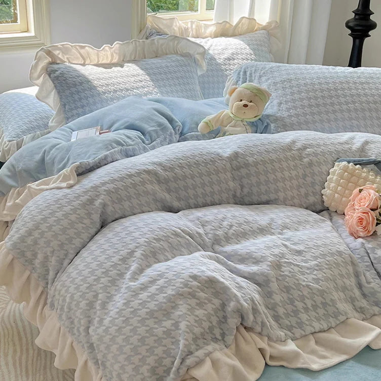 Velvet Blue Check Dream Bedding Set