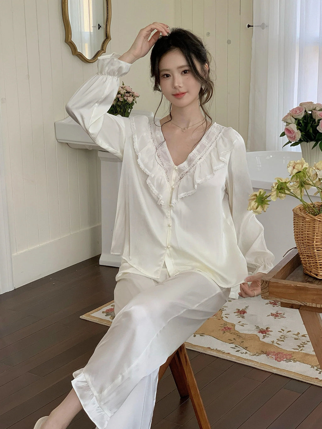Vintage Ruffle Lace Cream Pajama Set