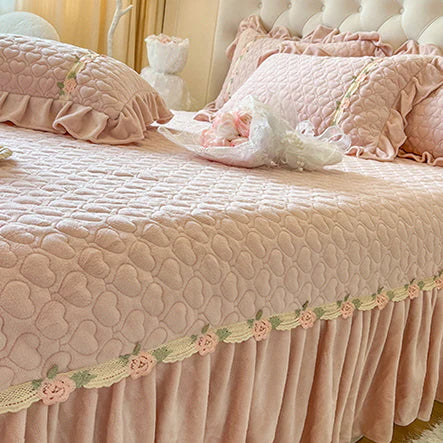 Princess Velvet Rose Ruffle Bedding Set