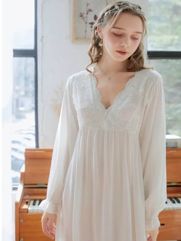 Pure White French Vintage Nightgown