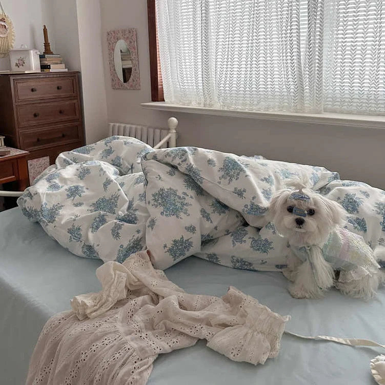 Blue Blossom Dream Bedding Set