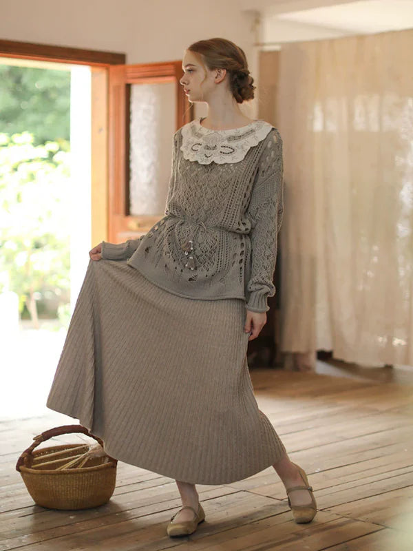 Graceful Lace Collar Brown-Gray Knitwear