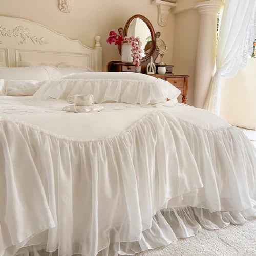 Snow Rose Dream Bedding Set