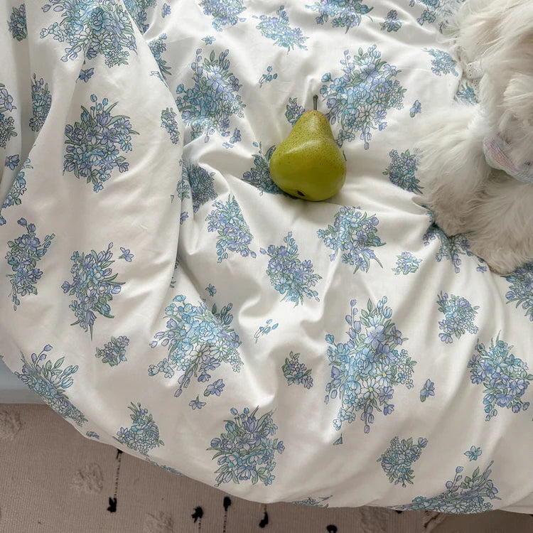 Blue Blossom Dream Bedding Set