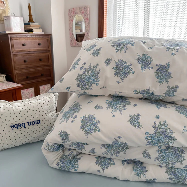 Blue Blossom Dream Bedding Set