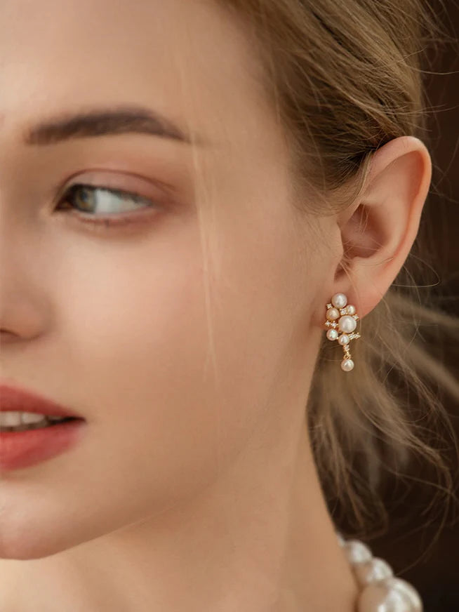 Elegant Pearl and Crystal Stud Earrings