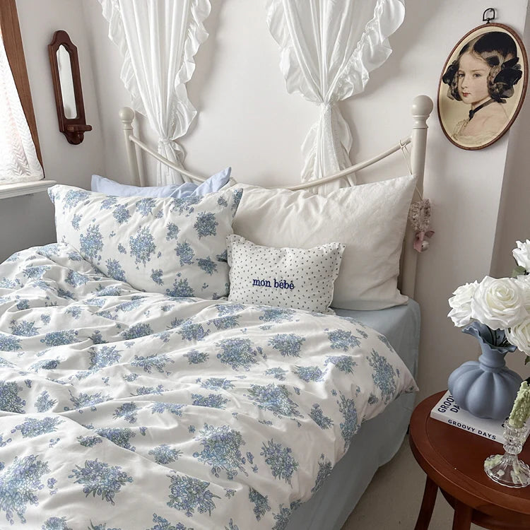 Blue Blossom Dream Bedding Set