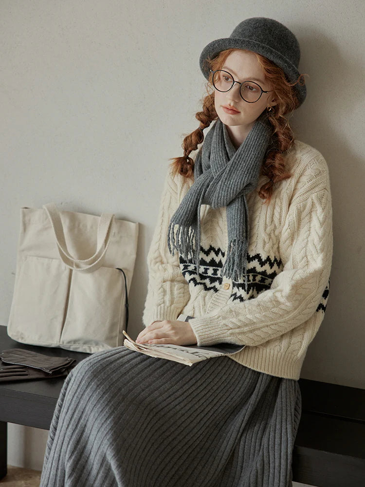 Geometric Pattern Vintage Cream Wool Cardigan