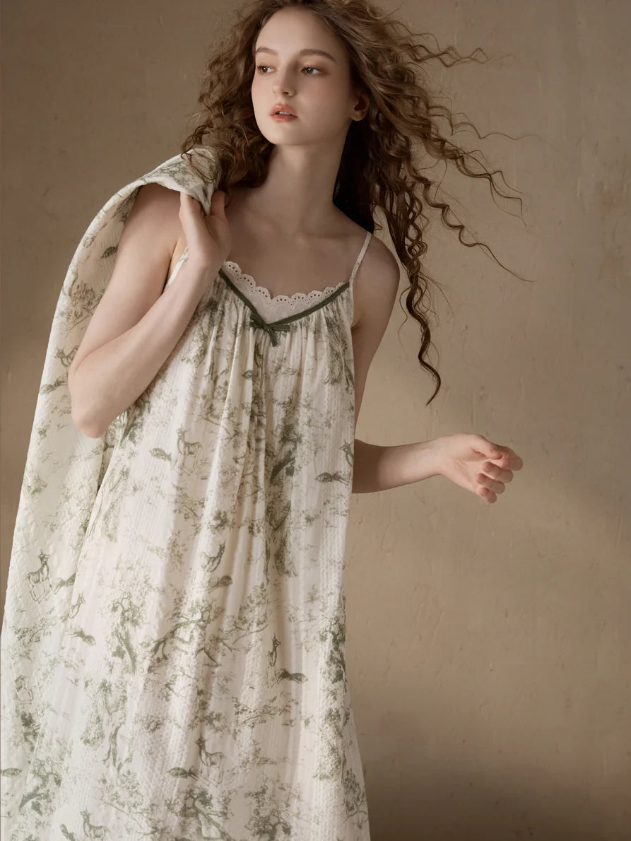 Woodland Toile Print Nightgown & Robe Set