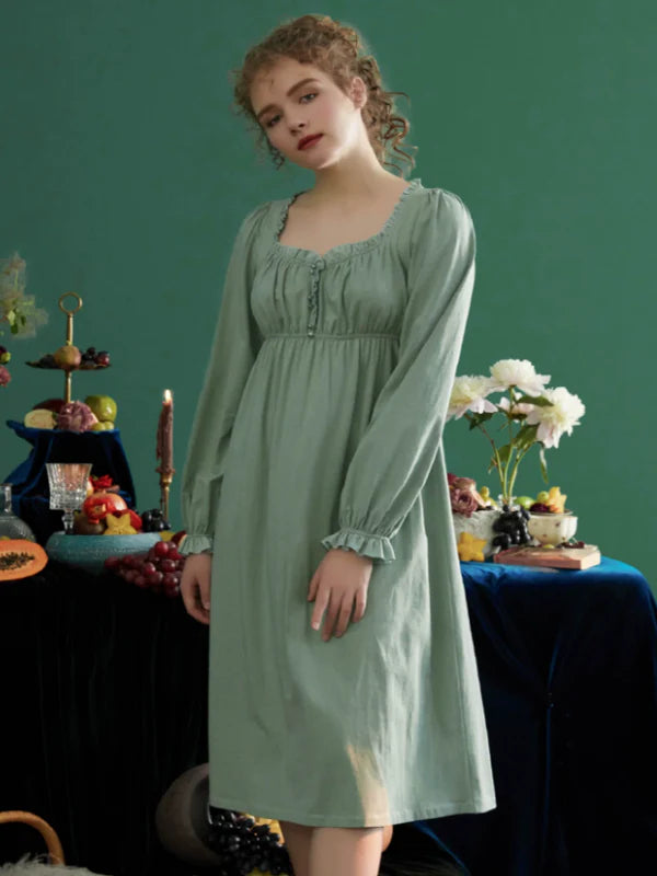 Emerald Elegance Story Nightgown