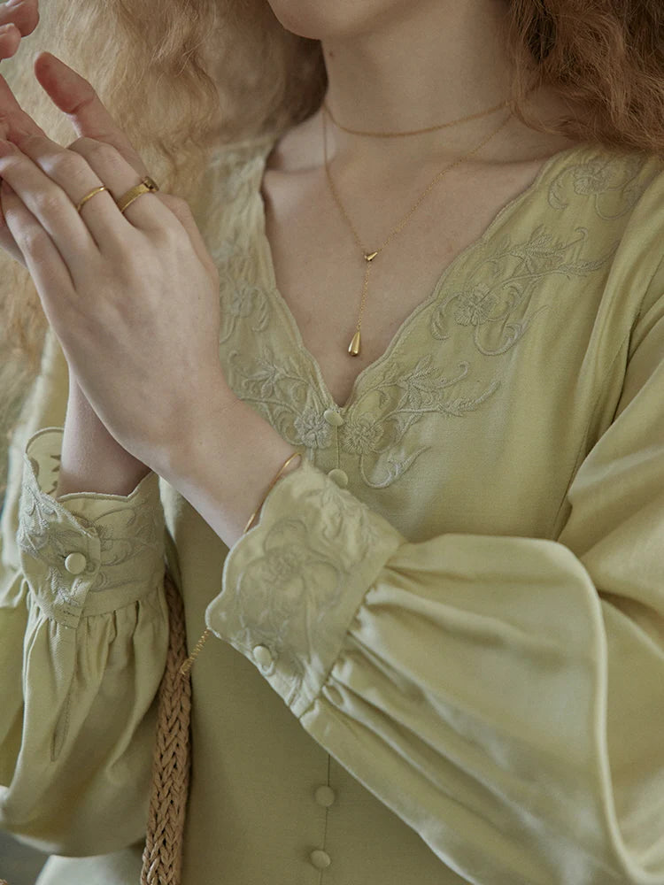 Vintage-Inspired Embroidered Buttoned Dress