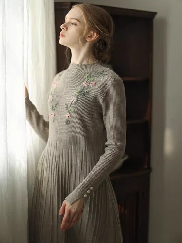 Elegant Blossom Pleats Dress