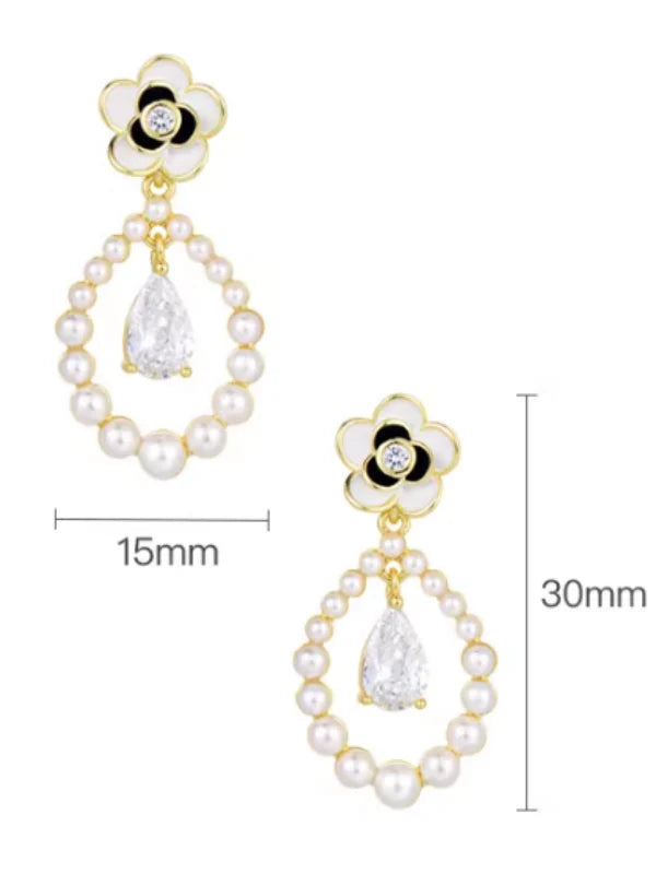 Camellia Rice Pearl Earrings