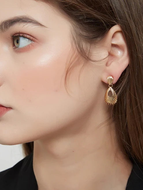 Golden Teardrop Vintage Earrings