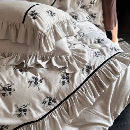 Vintage Blossom Nightfall Bedding Set