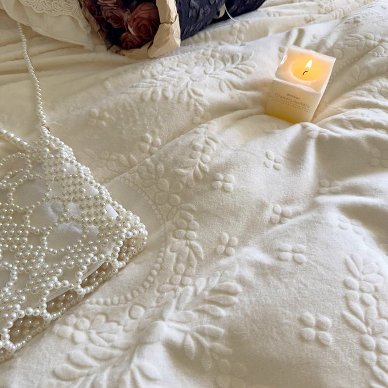 Dreamy Velvet Lace Bedding Cover Set