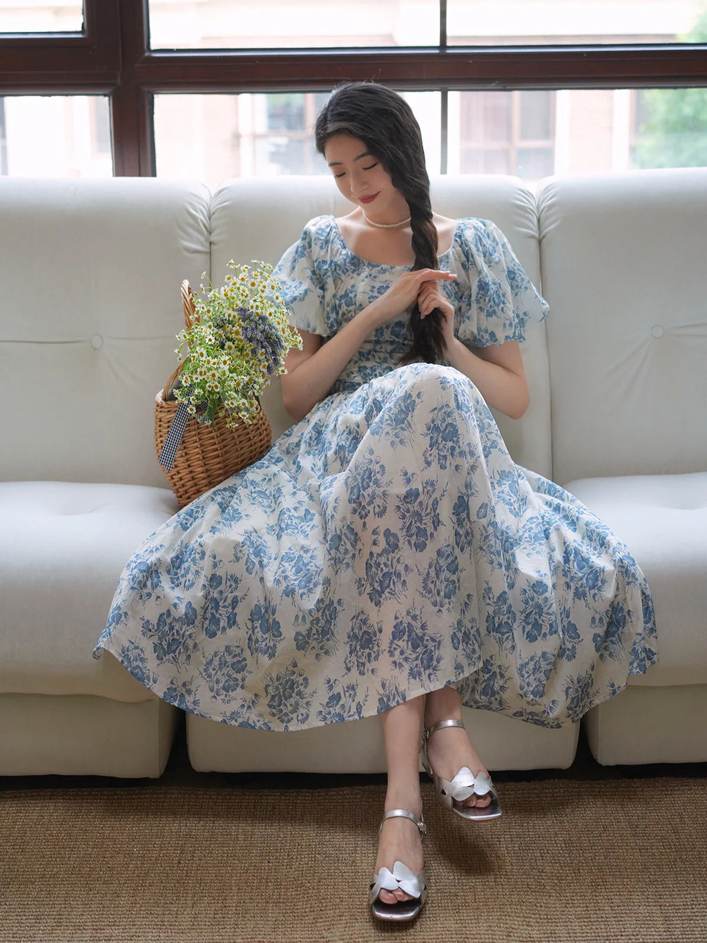 Isabella's Chic Floral Summer Dress